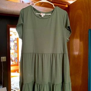 Green Dress w/ pockets NWOT